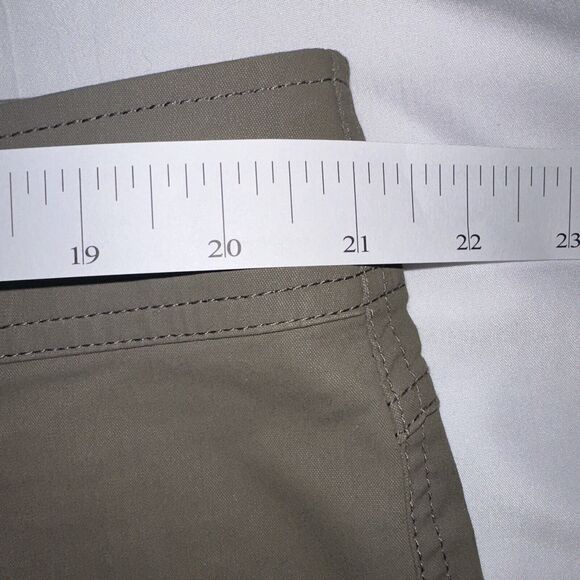 Kuhl Ramblr 10" Inseam Green Cargo Shorts Size 40 Hiking Camp Outdoor Utility - Picture 10 of 16